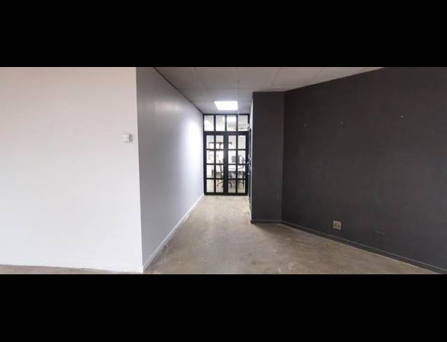 BUSINESS PROPERTY TO RENT IN ERASMUSKLOOF